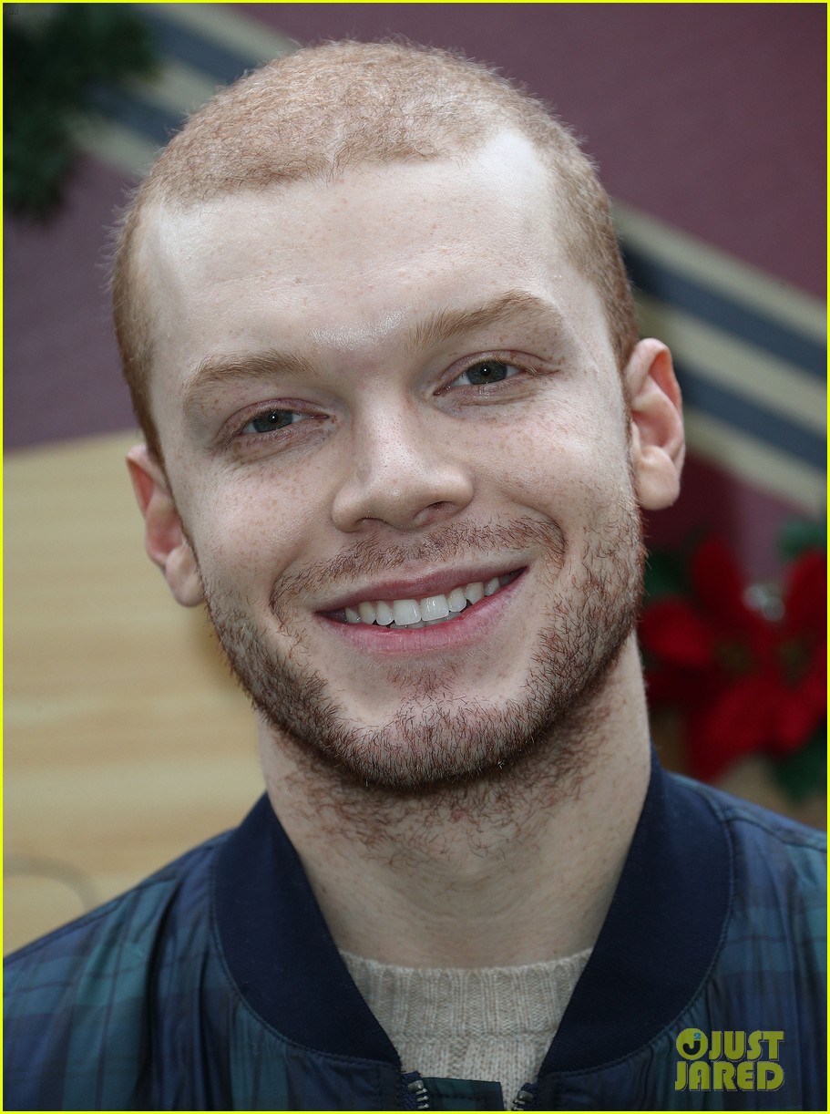 Sofia Vergara, Elizabeth Olsen & Jennifer Morrison Step Out for Brooks