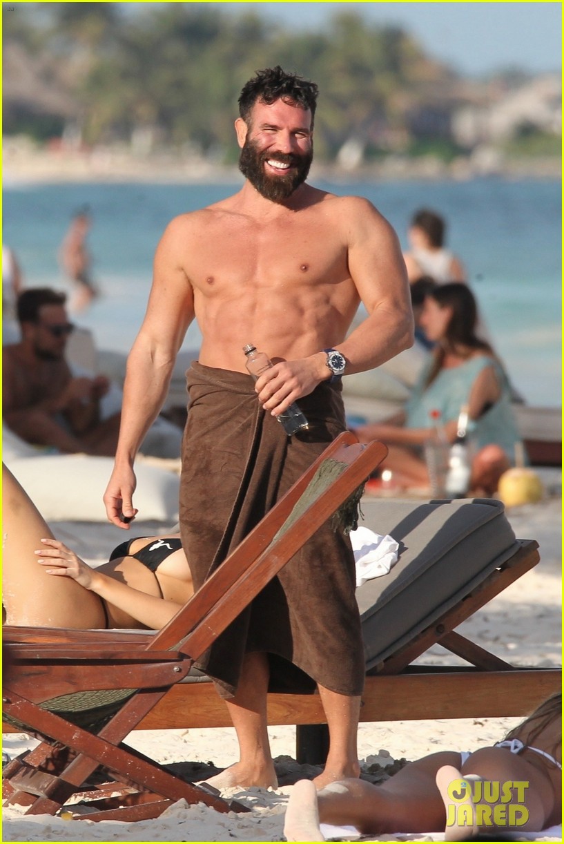 Dan Bilzerian Flaunts His Chiseled Body in Tulum with a Group of Models. ww...