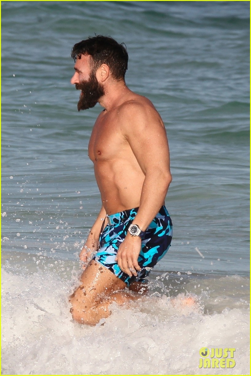 Dan Bilzerian Flaunts His Chiseled Body in Tulum with a Group of Models