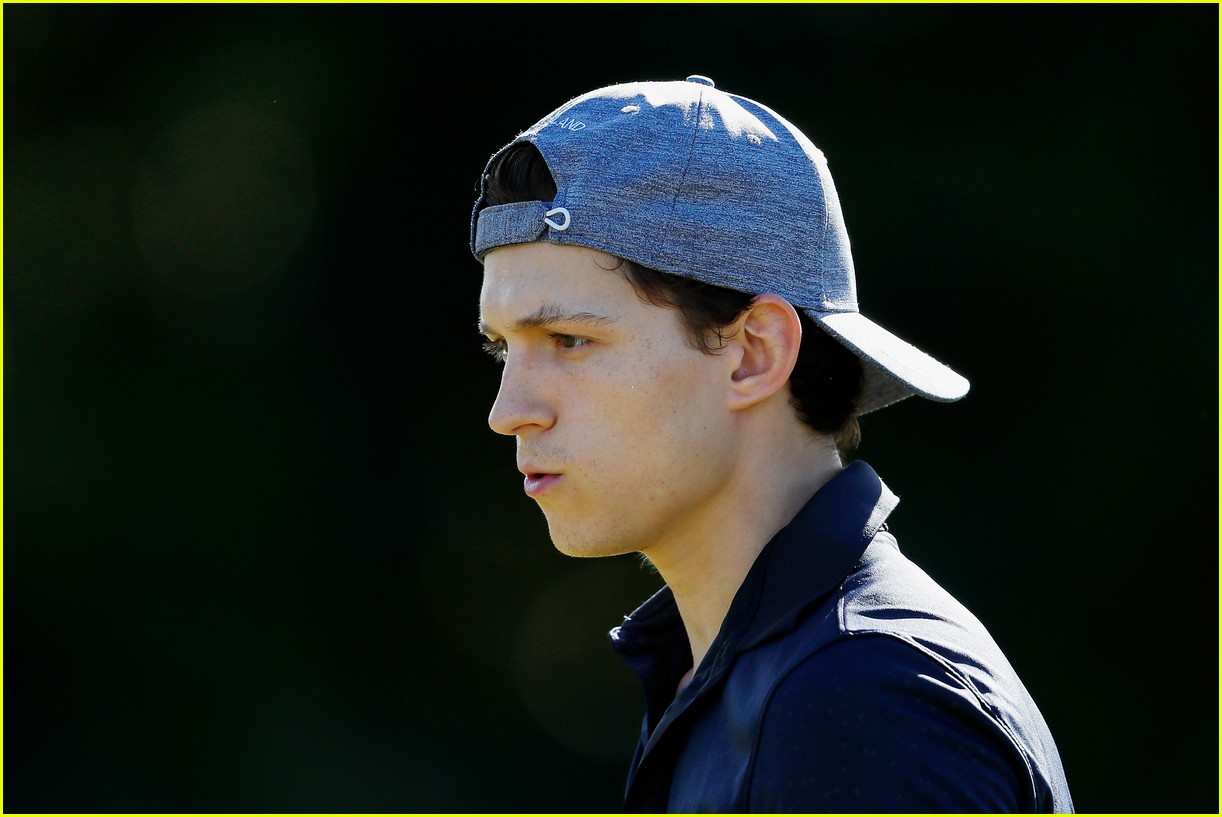 Tom Holland Plays Golf With Jordan Spieth Ahead of Sony Open in Hawaii