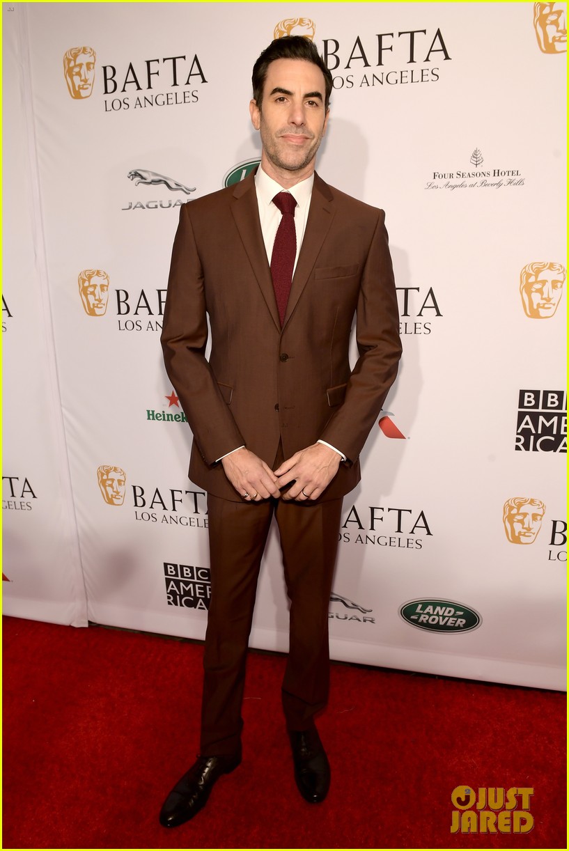 Isla Fisher Goes Back to Red Hair for BAFTA Tea Party After Rocking