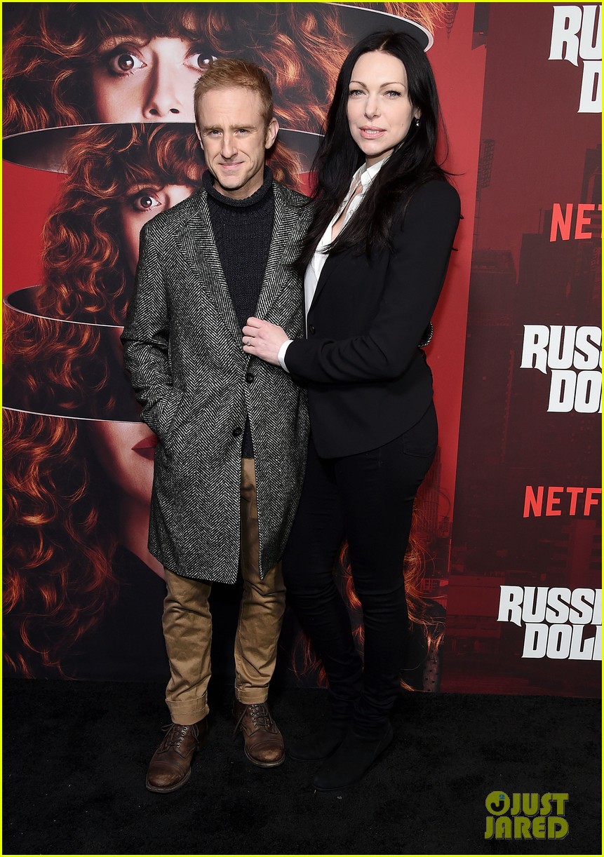 Natasha Lyonne & Amy Poehler Hit the Red Carpet at 'Russian Doll