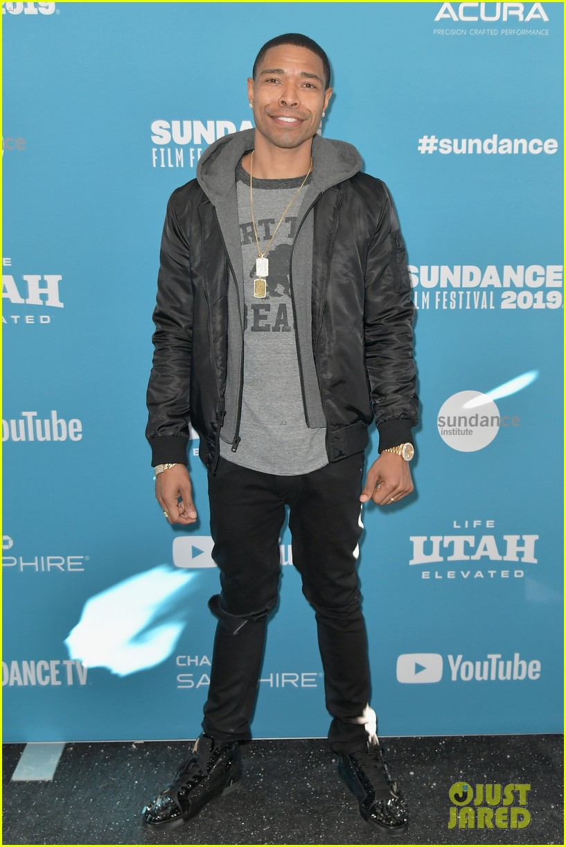 Jada Pinkett Smith is Joined by Kids Jaden & Willow at 'Hala' Premiere