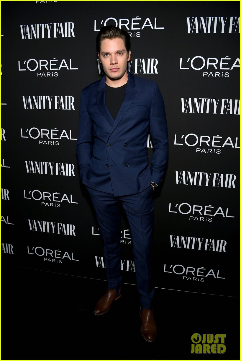 Amandla Stenberg, Sofia Carson & Peyton List Step Out For at Vanity