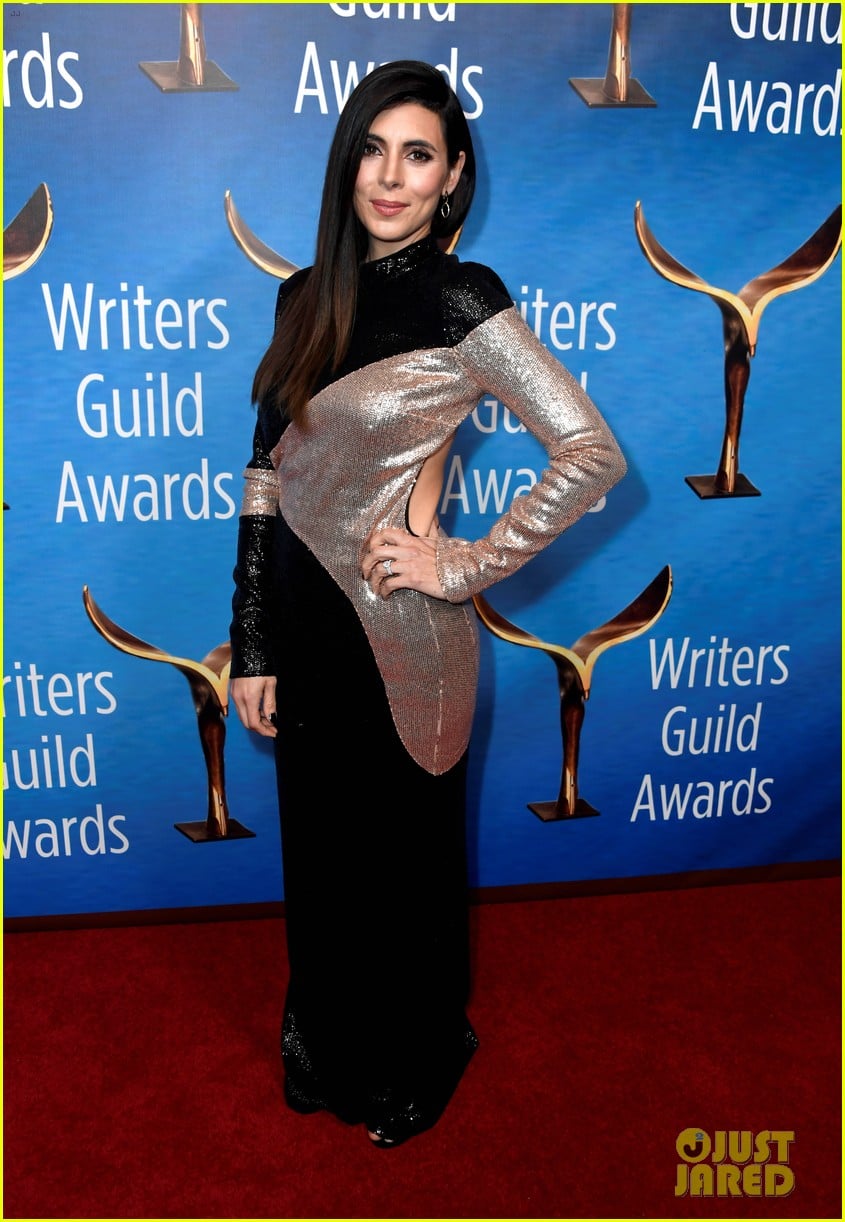 Alison Brie, Jamie Lynn Sigler, & Jane Lynch Step Out for Writers Guild