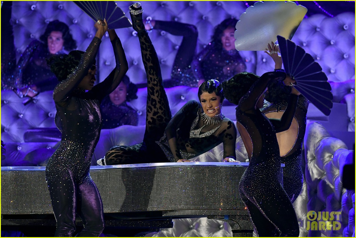 Cardi B Gives Epic 'Money' Performance at Grammys 2019 ...