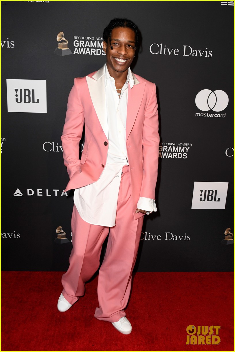 Ciara & Russell Wilson Couple Up for Clive Davis' Pre-Grammys Party