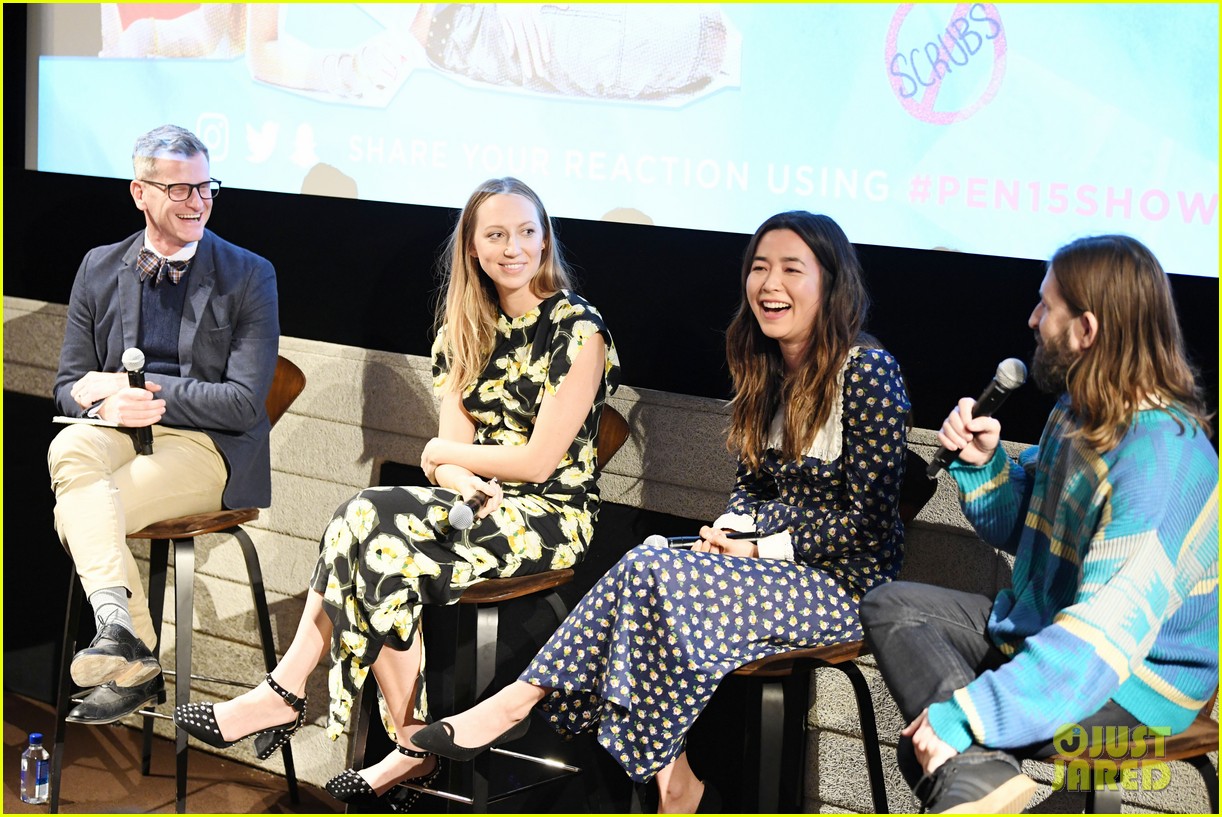 Pictures Of The Pen15 Cast Hanging Out Popsugar Celebrity Australia