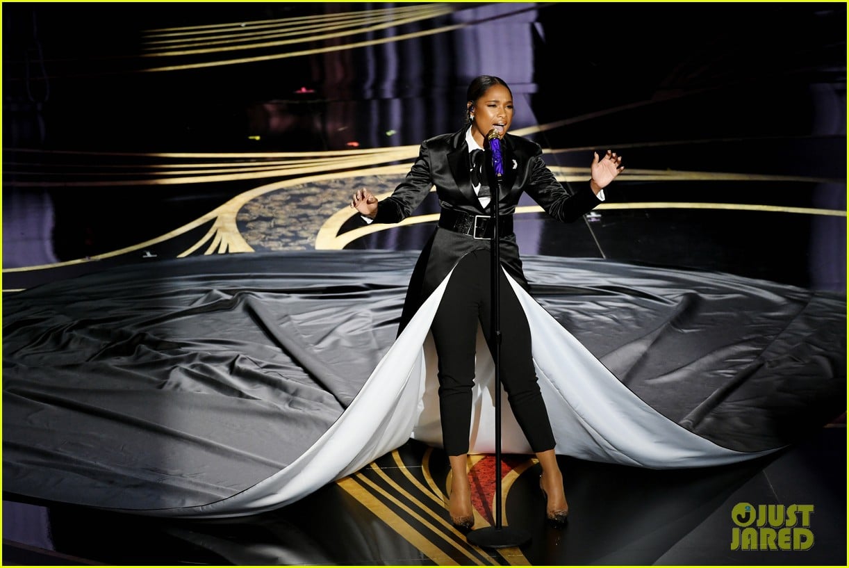 Jennifer Hudson Performs Best Original Song Nominee 'I'll Fight' at Oscars 2019! Photo 4245668
