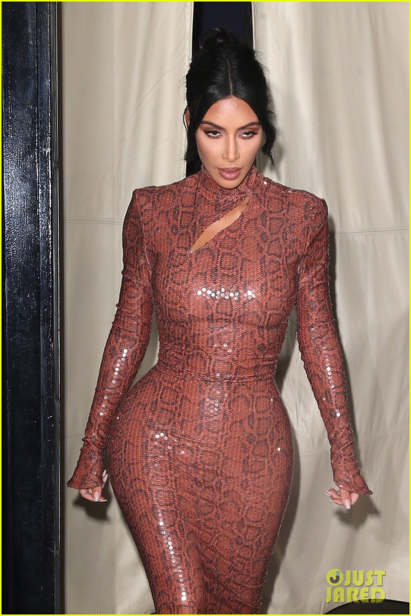 Kim Kardashian Wears Skintight Dress While Out for Dinner with Kourtney