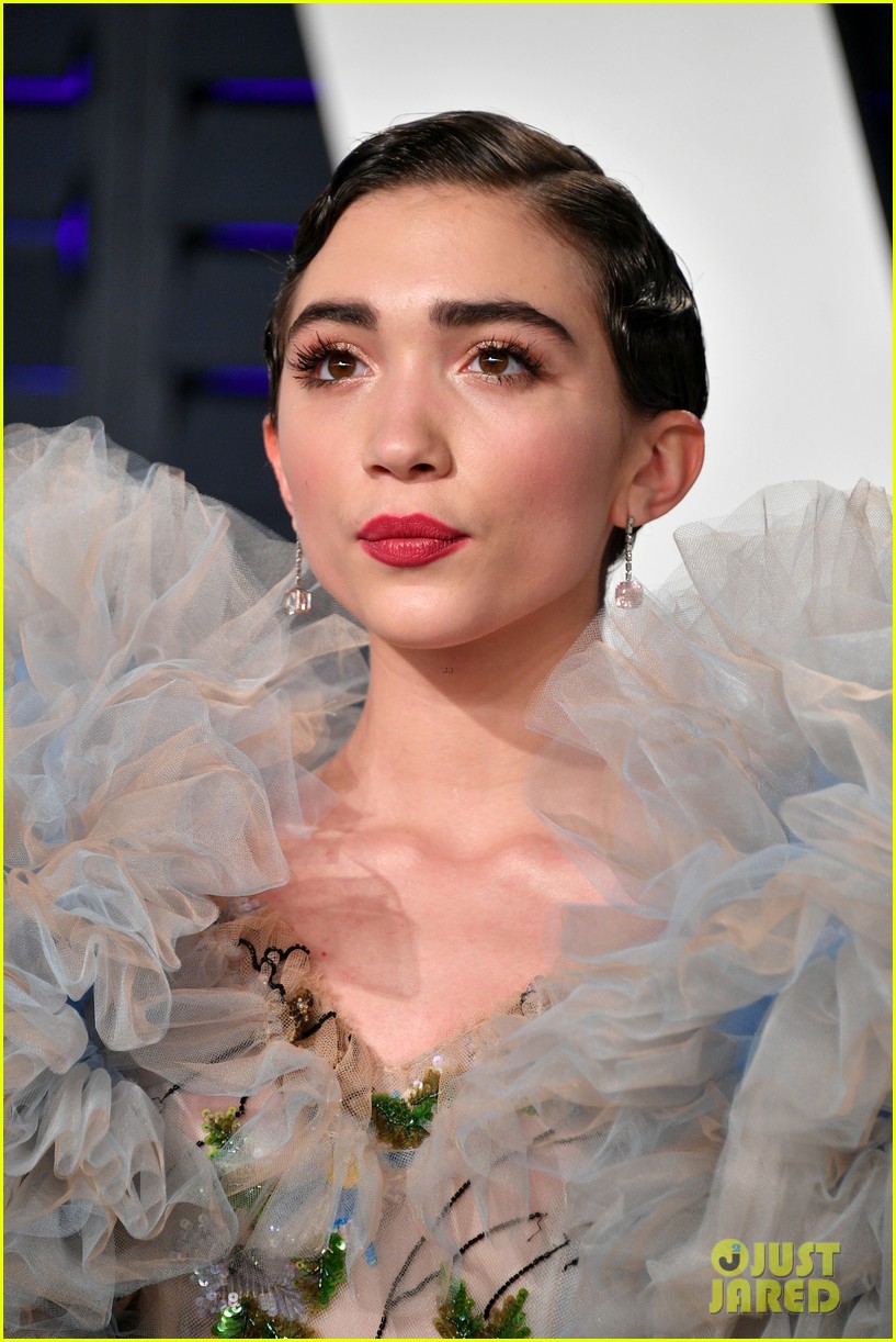 Amandla Stenberg & Rowan Blanchard Wear Statement Gowns To Vanity Fair