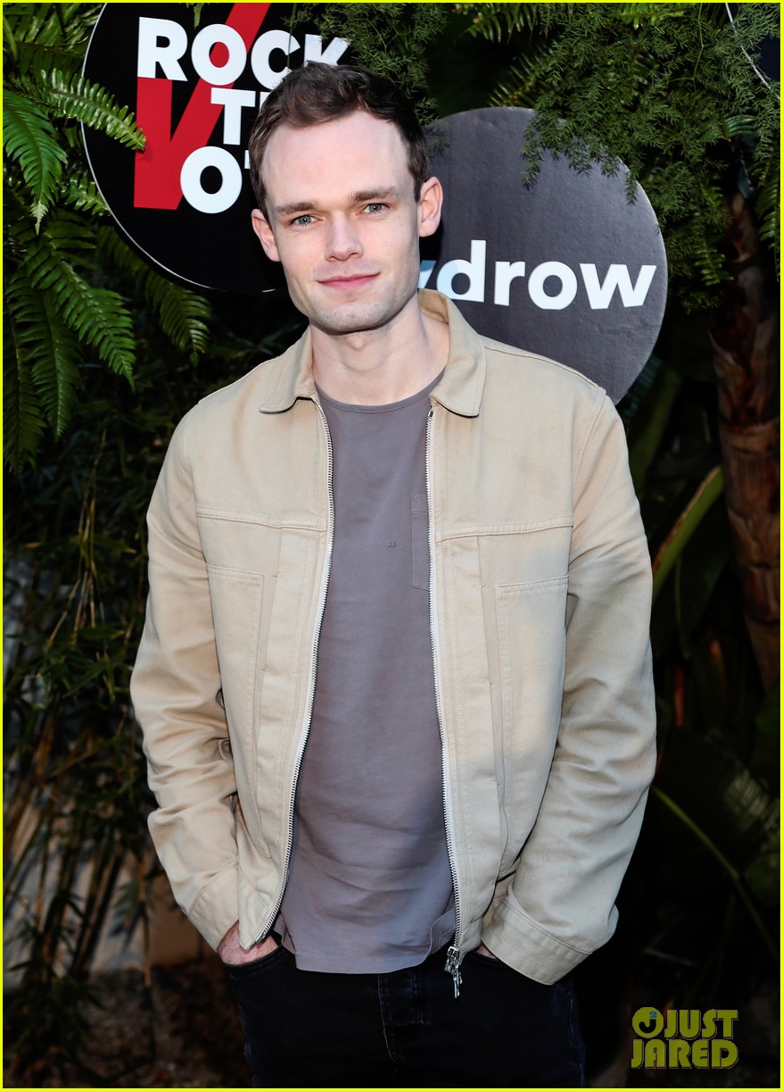 Shawn Mendes Rocks Maroon Suit At Island Records Pre Grammys Event Photo 4235437 2019 Grammys Weekend American Authors Bradley Simpson Dana Williams Jack Jack Jack Gilinski Jack Johnson James Tw Jessie
