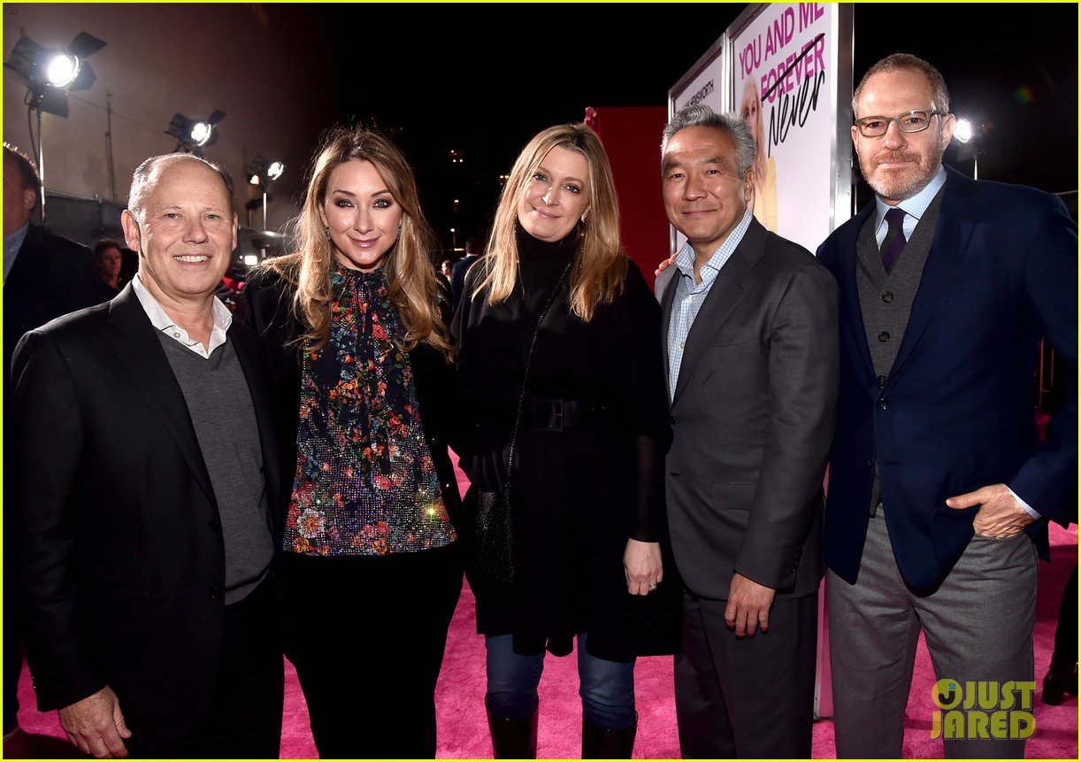 Rebel Wilson Joins 'Isn't It Romantic' Cast at Premiere!: Photo 4237779