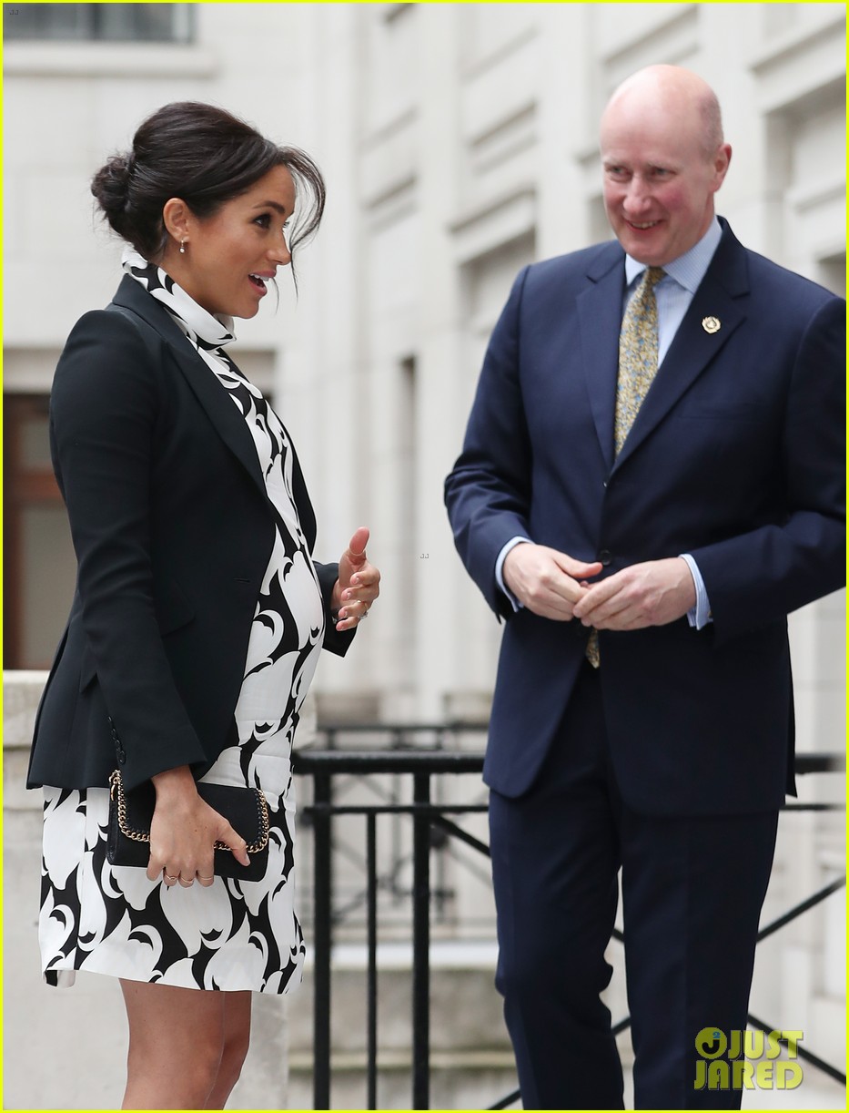 Pregnant Meghan Markle Attends Panel for International Women's Day 2019