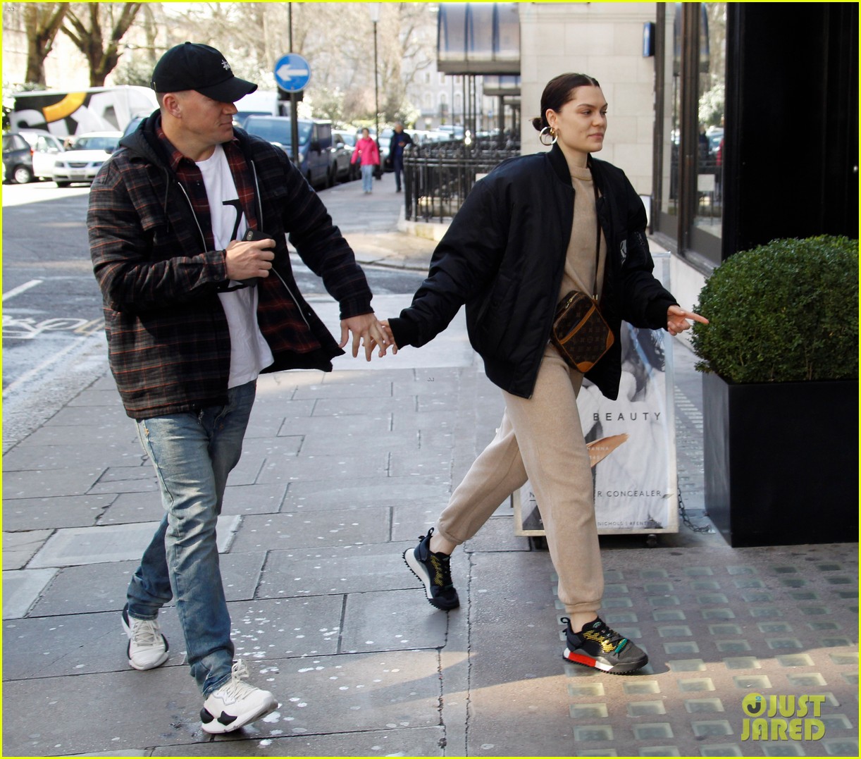 Channing Tatum & Girlfriend Jessie J Hold Hands in London!: Photo 4256684 | Channing ...