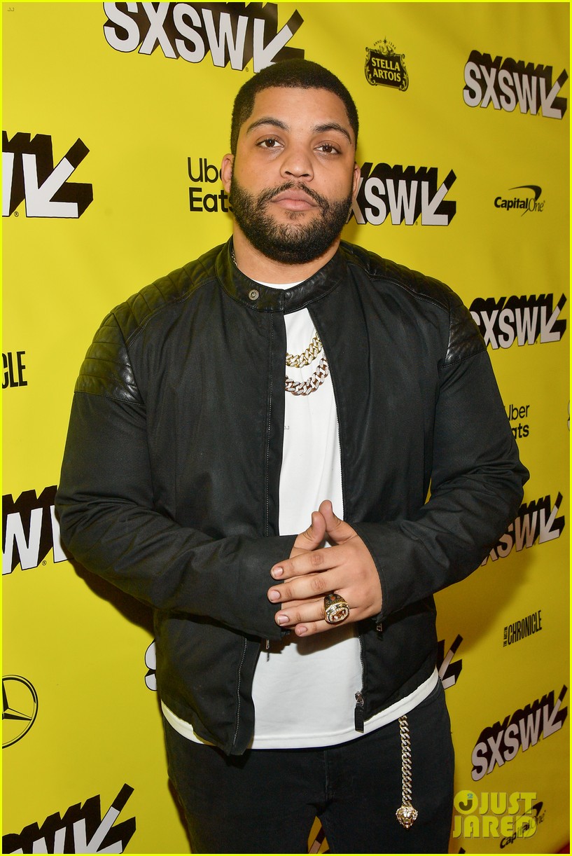 Charlize Theron & Seth Rogen Premiere 'Long Shot' at SXSW : Photo