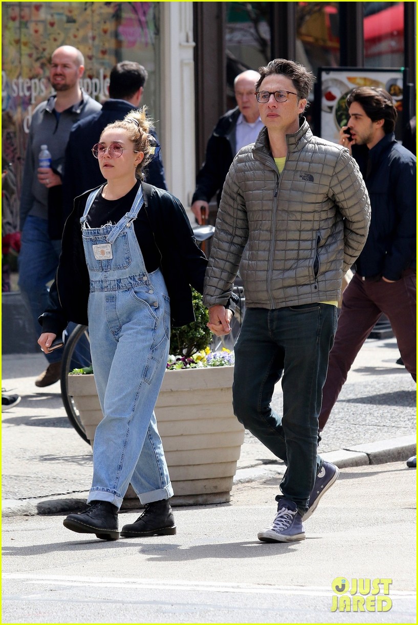 Zach Braff &amp; Florence Pugh Spotted Holding Hands New