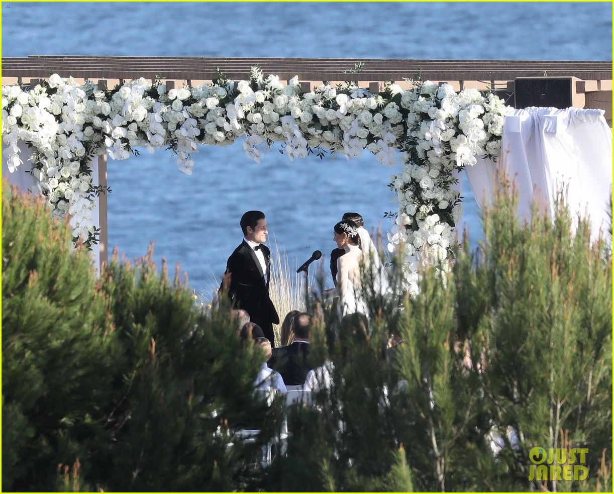 Val Chmerkovskiy Marries Jenna Johnson in Romantic Oceanfront Ceremony