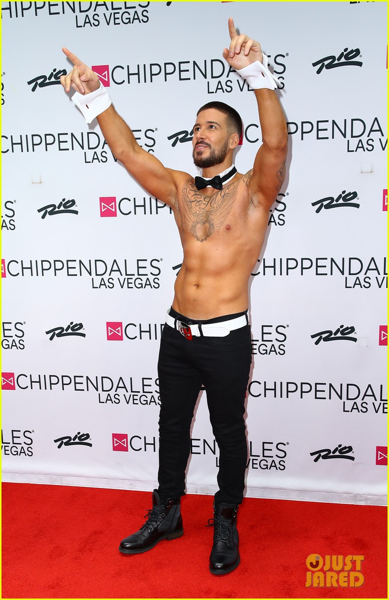 Jersey Shore's Vinny Guadagnino Shows Off His Buff Bod at Chippendales