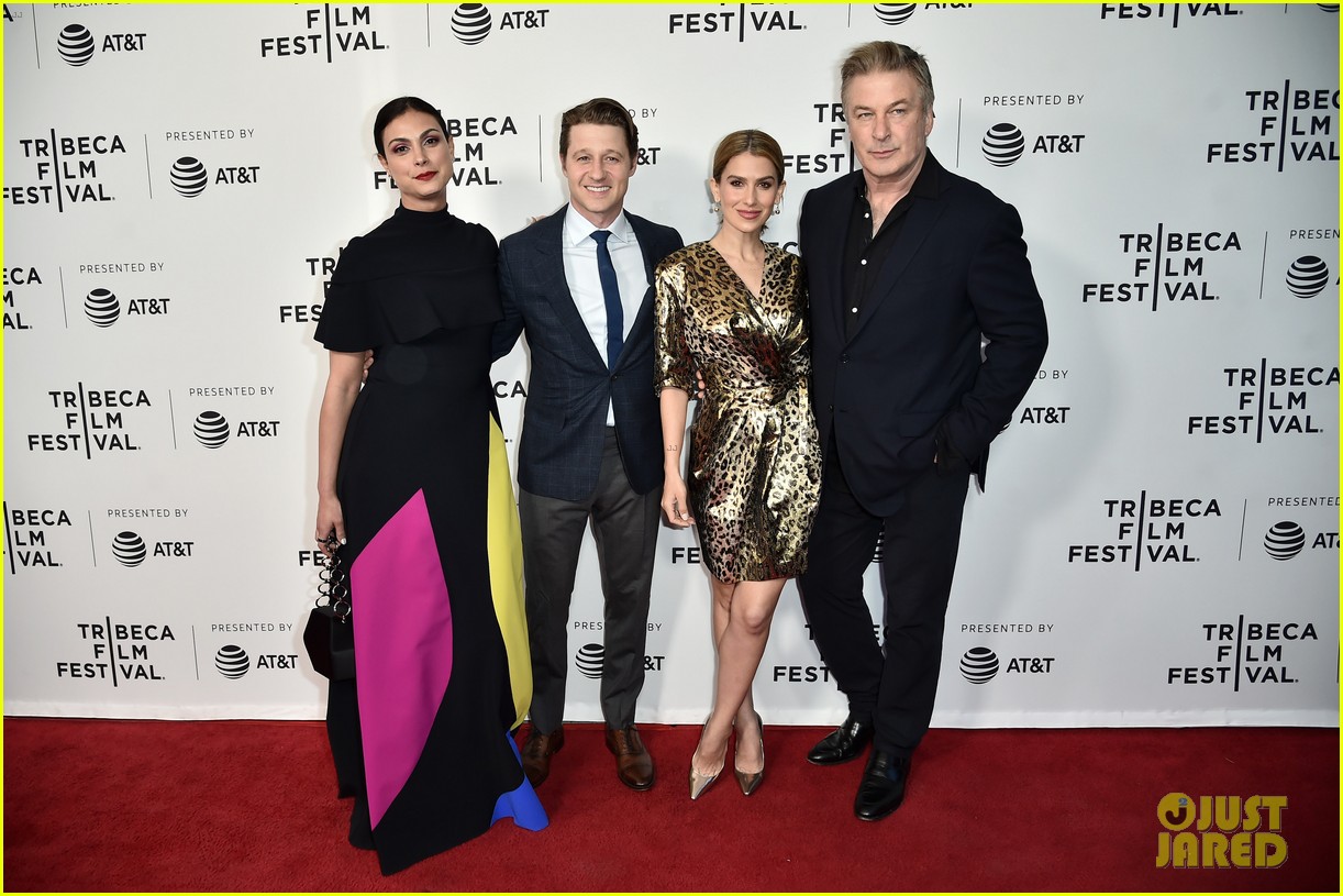 Morena Baccarin & Ben Mckenzie Join Alec & Hilaria Baldwin at 'Framing