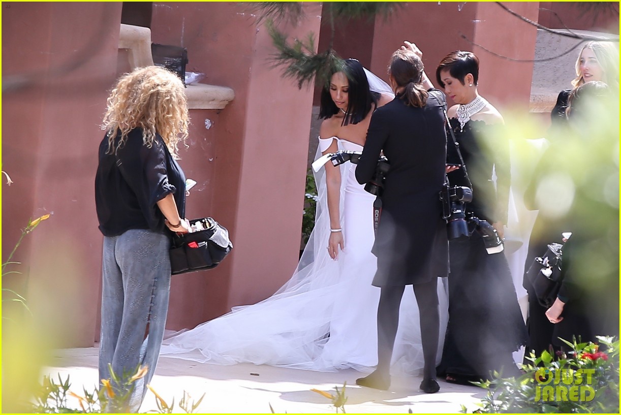 Cheryl burke is married dancer ties the knot with matthew lawrence