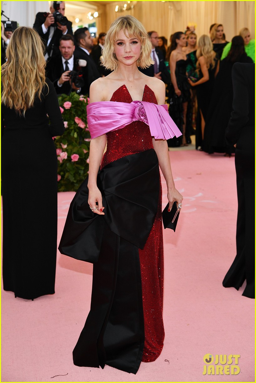Carey Mulligan Is All About Bows at Met Gala 2019!: Photo 4285298