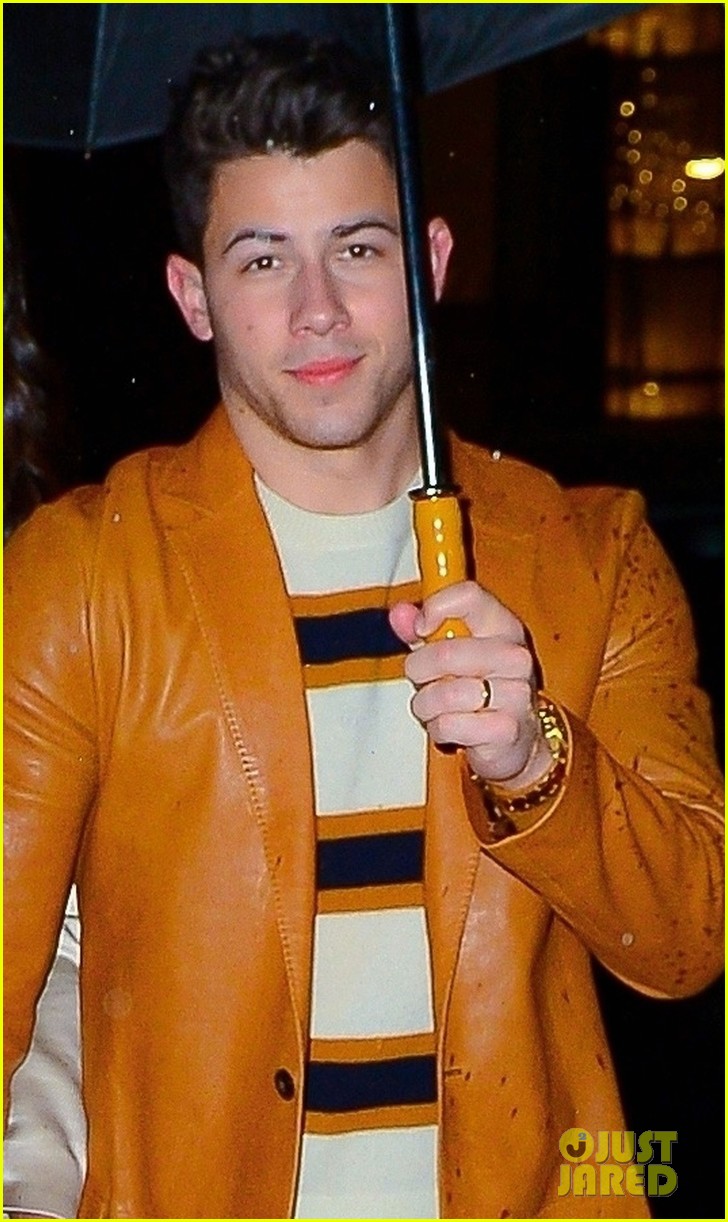Joe & Nick Jonas Wear Coordinating Outfits to 'Saturday Night Live