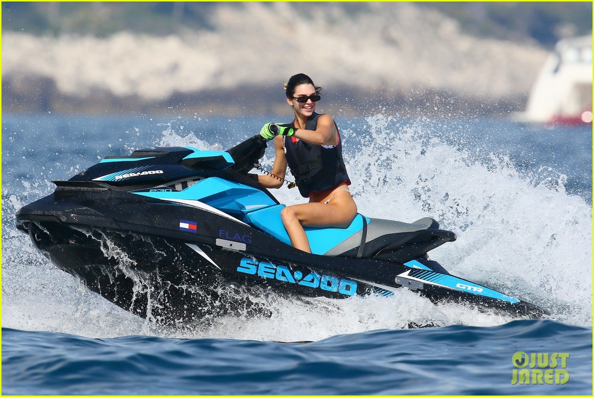 Kendall Jenner Bares Bikini Body, Rides a Jet Ski in Monaco Photo