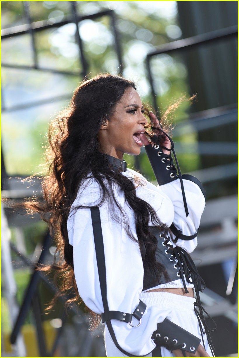 Ciara Performs 'Thinkin' Bout You' for 'GMA' Concert Series! Photo
