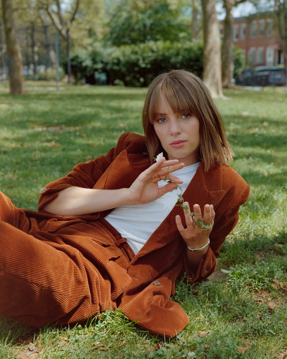 Once Upon A Time In Hollywood Maya Hawke Maya Hawke Says She Pulled All-Nighters While Filming 'Once Upon a Time