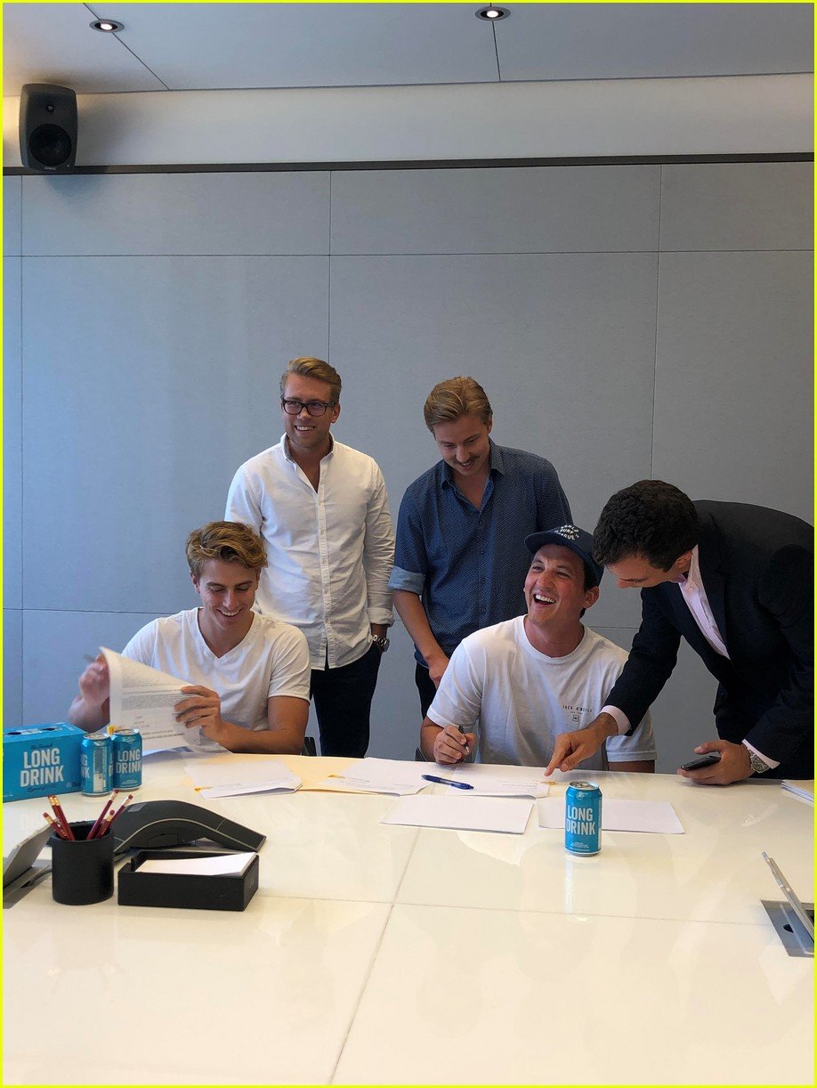 Miles Teller Is Now a CoOwner of The Long Drink Photo 4342865 Miles