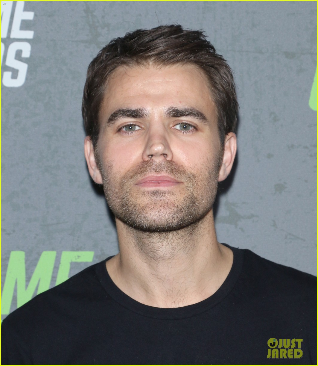 Serena Williams Supports Husband Alexis Ohanian At Game Changers Premiere Photo 4349736 Adrian Grenier Edie Falco Husband Alexis Ohanian Jon Stewart Mehmet Oz Paul Wesley Serena Williams Pictures Just Jared