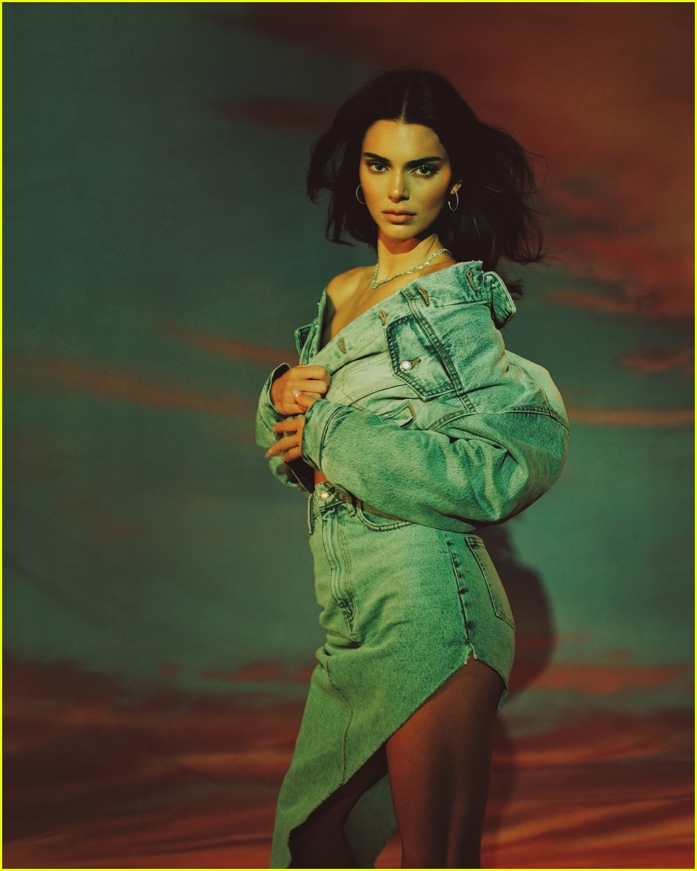 The Kardashian-Jenner Family Poses Together for 'CR Fashion Book