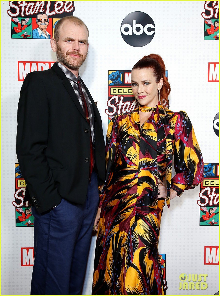 Charlie Cox, Reeve Carney & Clark Gregg Attend ABC & Marvel Honor Stan