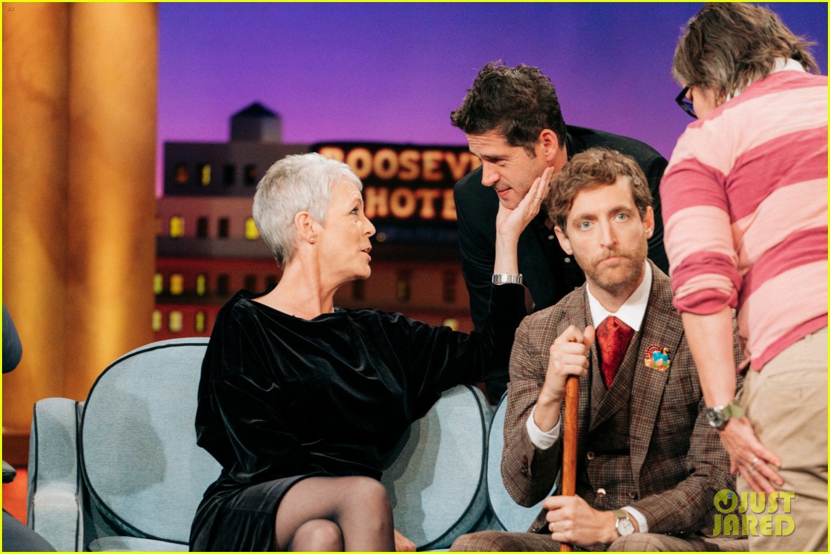 Jamie Lee Curtis Tries To Guess Her 'Christmas With The Kranks' CoStar