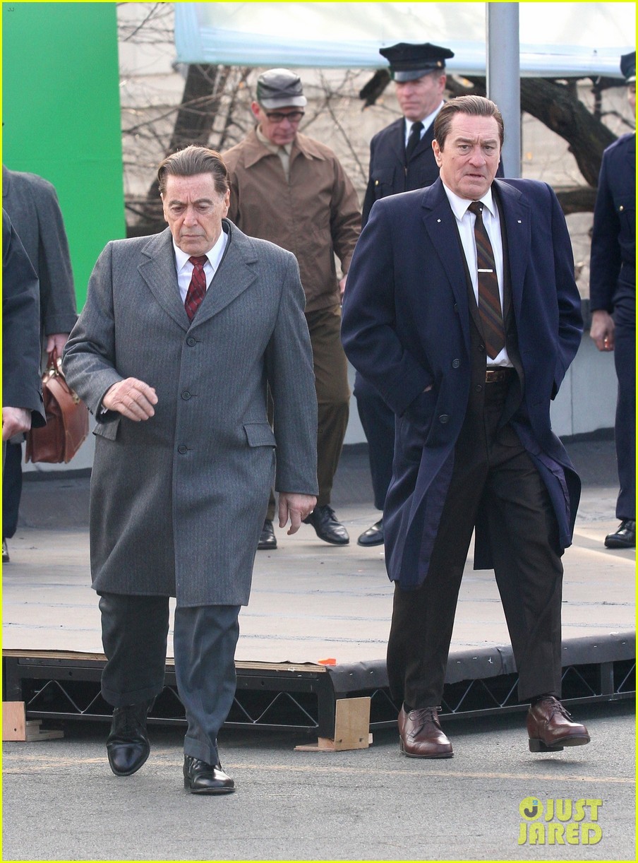 Here's How Robert De Niro Looks So Tall in 'The Irishman': Photo