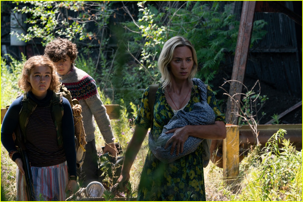 'A Quiet Place 2' First Look Image, Poster, & Video Released!: Photo 4404781 | A Quiet ...1222 x 817