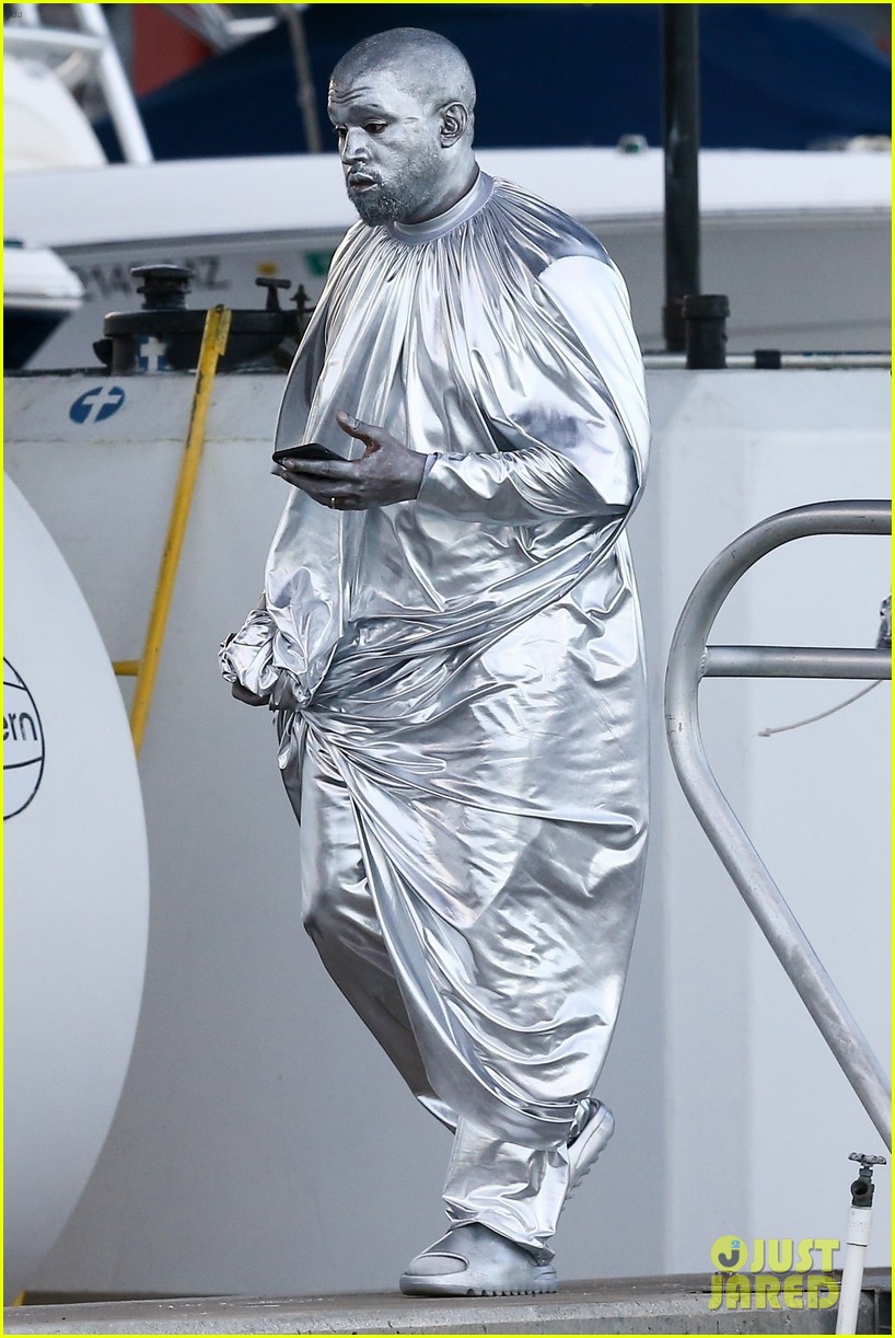 Kanye West Gets Covered in Silver Paint for 'Mary' Opera Performance in(02)