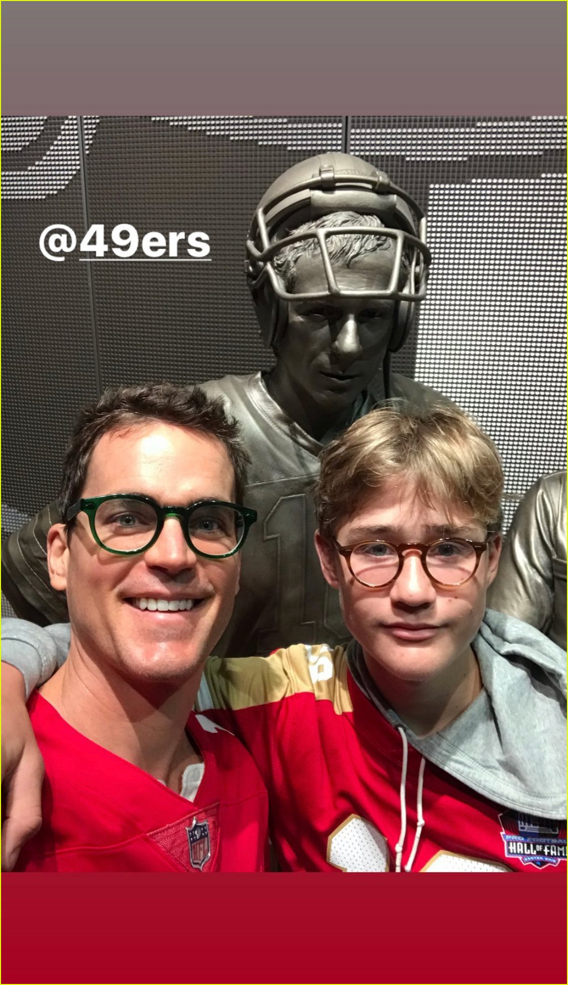 Matt Bomer Enjoys Day Out at 49ers Game with Son Kit!: Photo 4414249