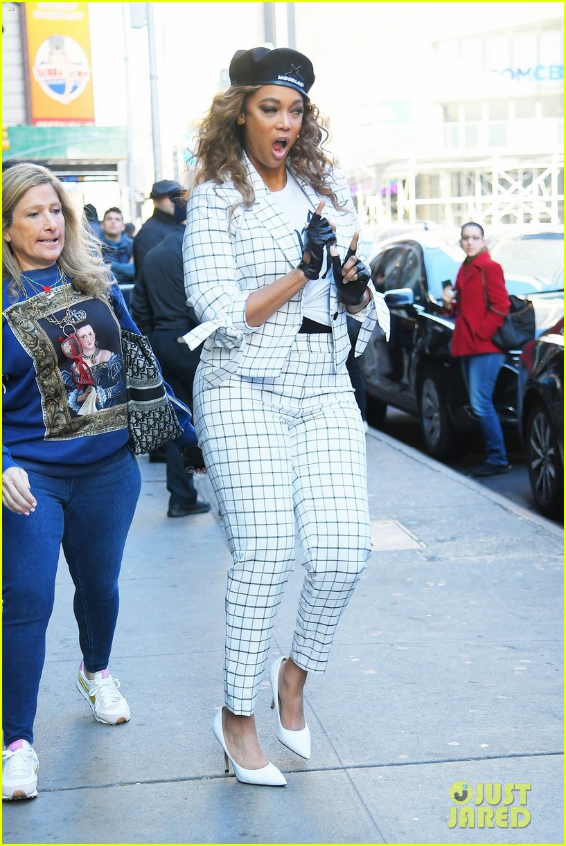 Tyra Banks Reveals Her Son York Can Already �Smize