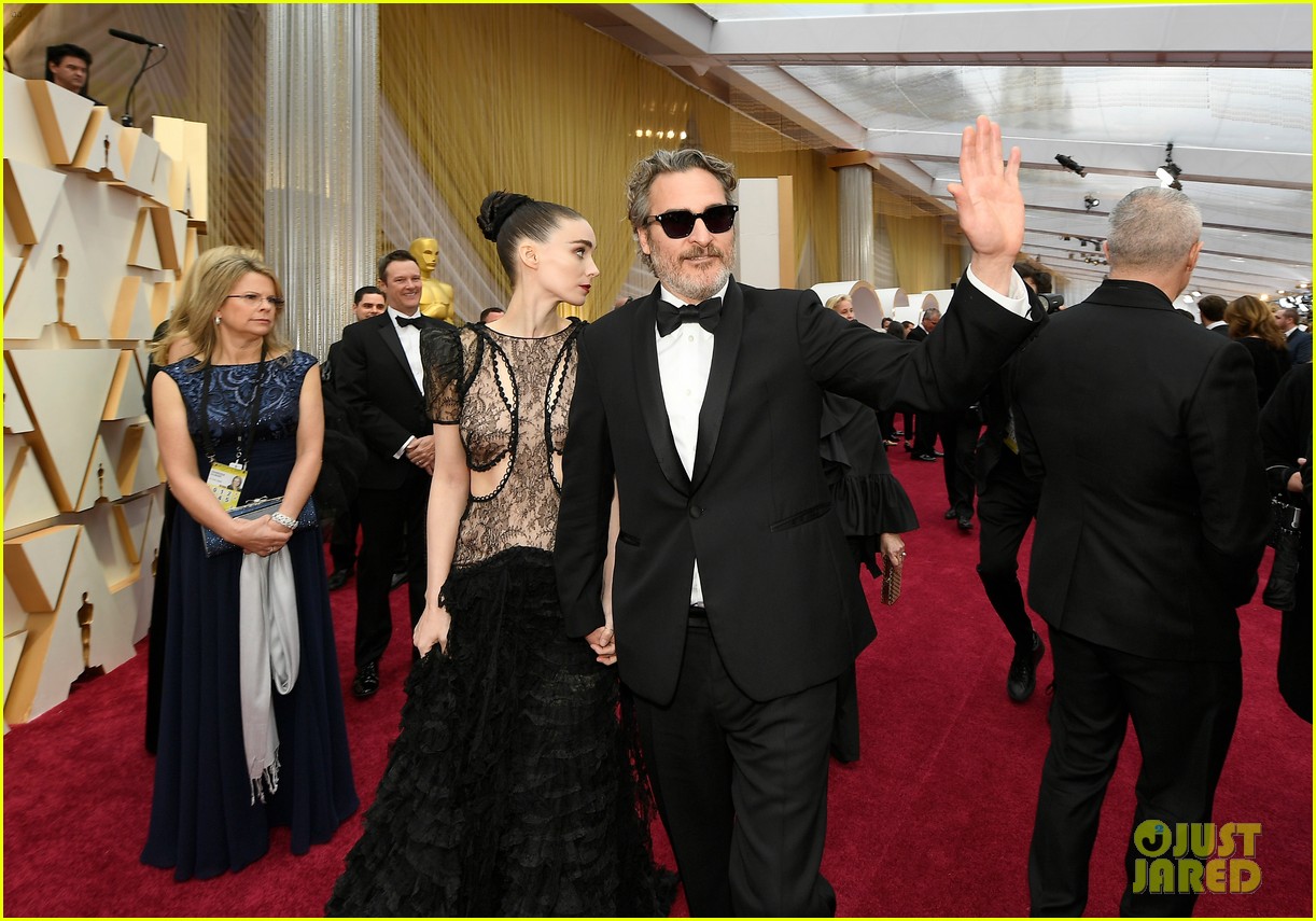 Oscars 2020 See the Best Candid Red Carpet Photos! Photo 4434204