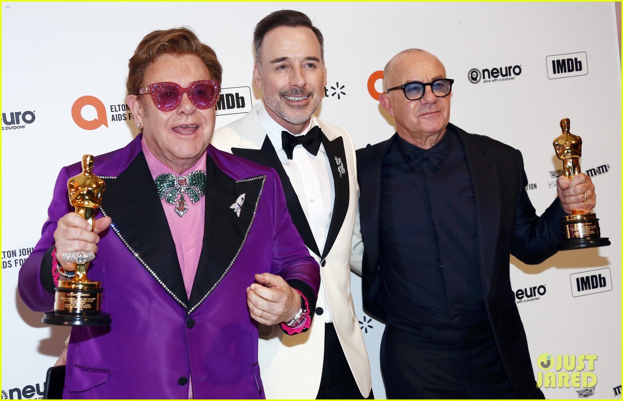 Elton John Brings His Oscar to His AIDS Foundation Viewing Party