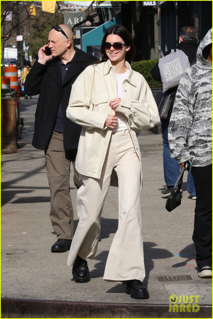 kendall jenner bell bottoms