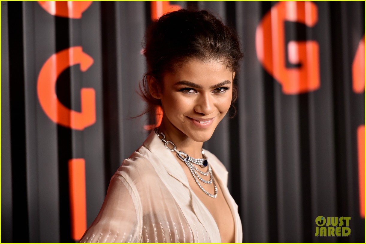 Zendaya Stuns in Plunging LeafInspired Gown at Bulgari Event Photo