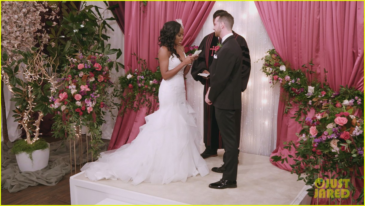 Netflix Reveals Just Who Paid For The 'Love Is Blind' Weddings Photo