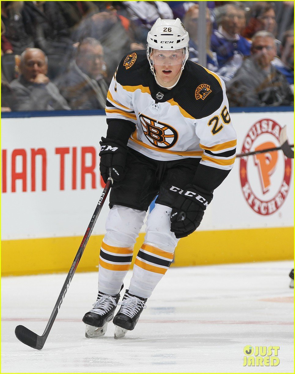 Colby Cave Dead NHL Player Dies at 25 Photo 4453772 Colby Cave