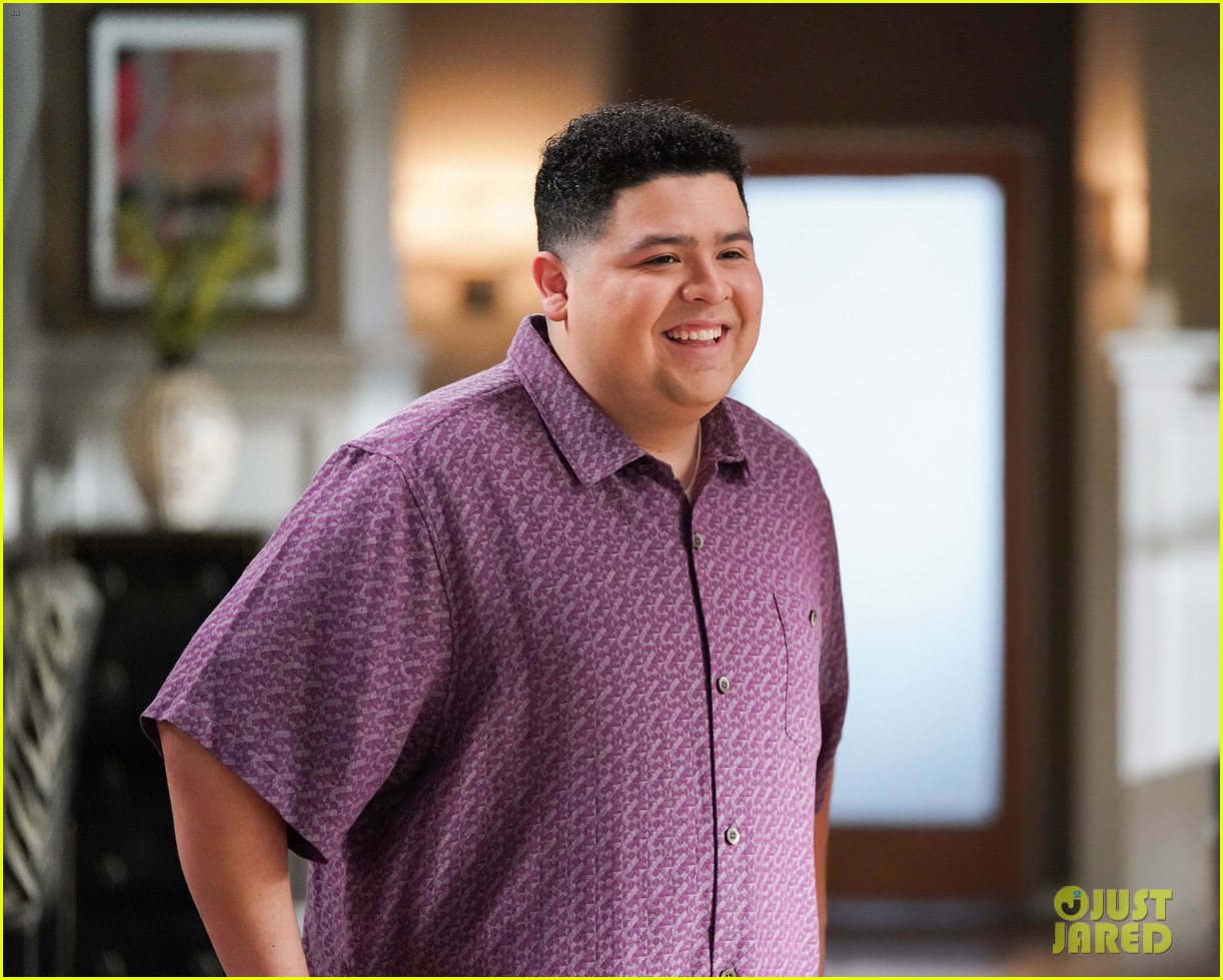 'Modern Family's Series Finale Airs Tonight See All The Pics From The