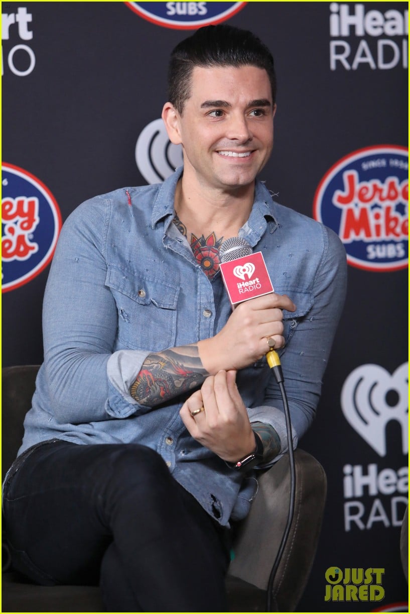 Dashboard Confessional’s Chris Carrabba Suffered ‘Severe Injuries’ in a