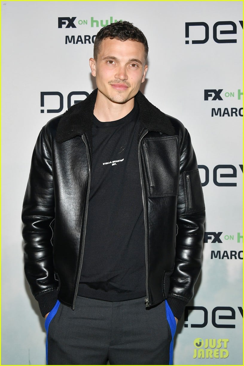 Karl Glusman�s �Love� Movie Climbs Netflix Charts Here�s