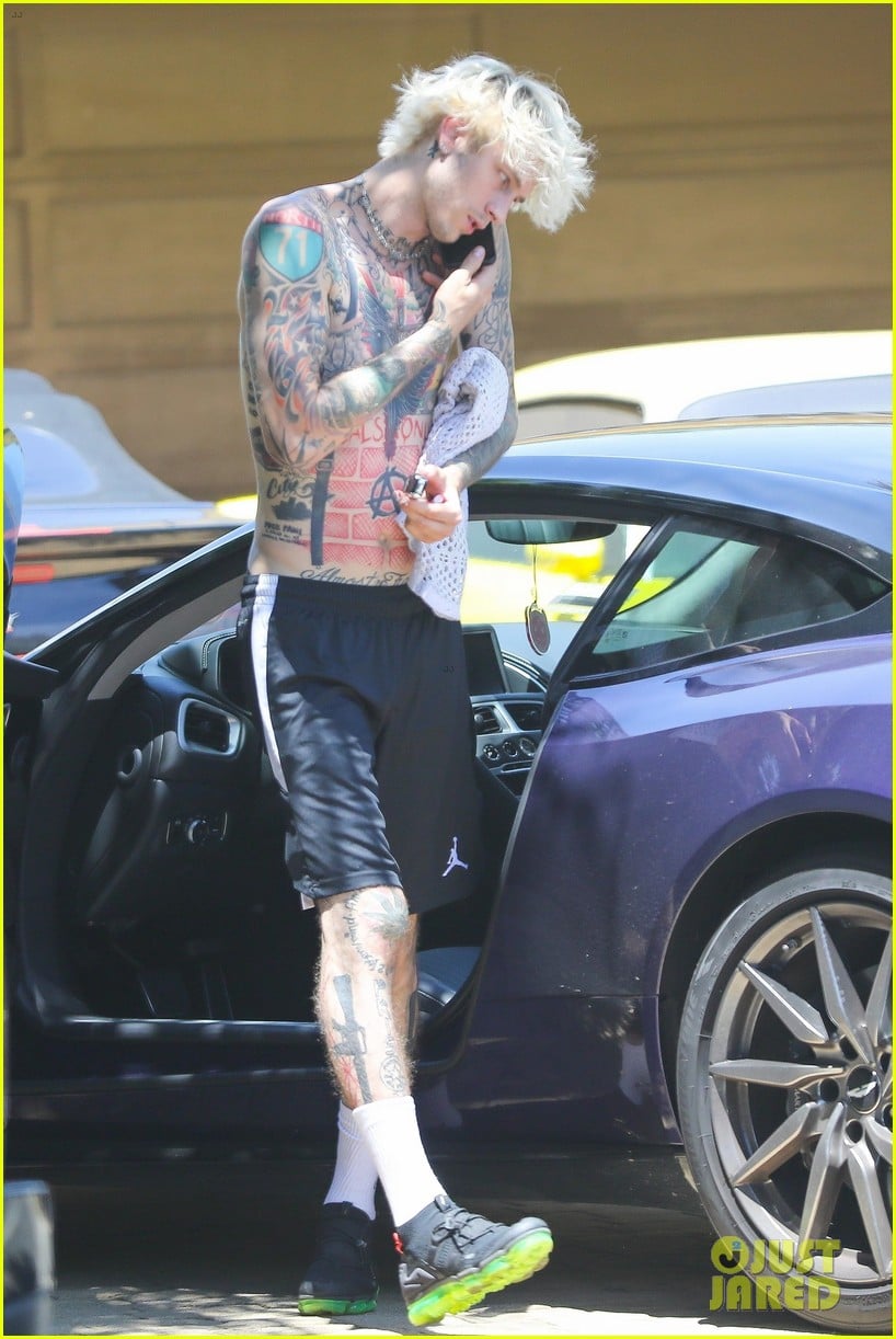 Machine Gun Kelly Shows Off His Tattoos After Leaving Megan Fox S